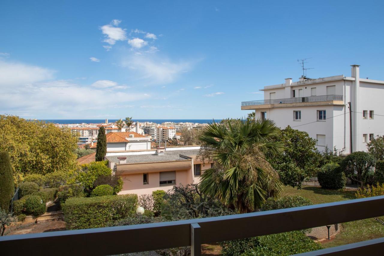 Vue Mer, Terrasse Et Parking Prive Antibes Exterior foto